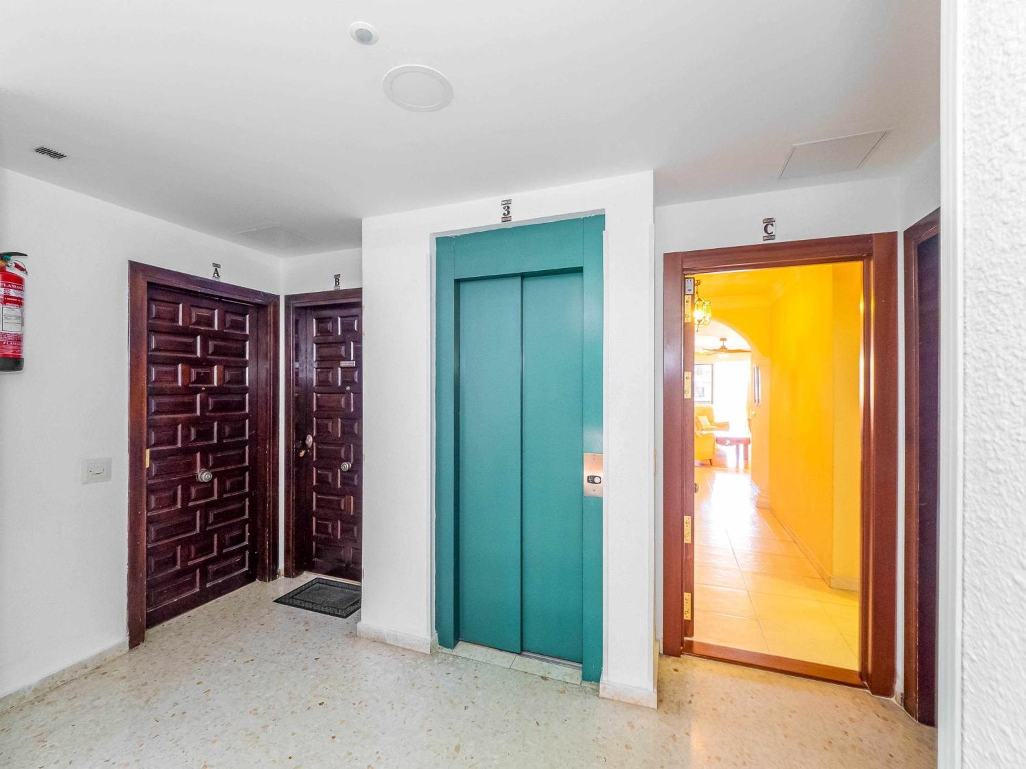 Centrico Apartamento Con Terraza En La Playa Rincón de la Victoria Dış mekan fotoğraf