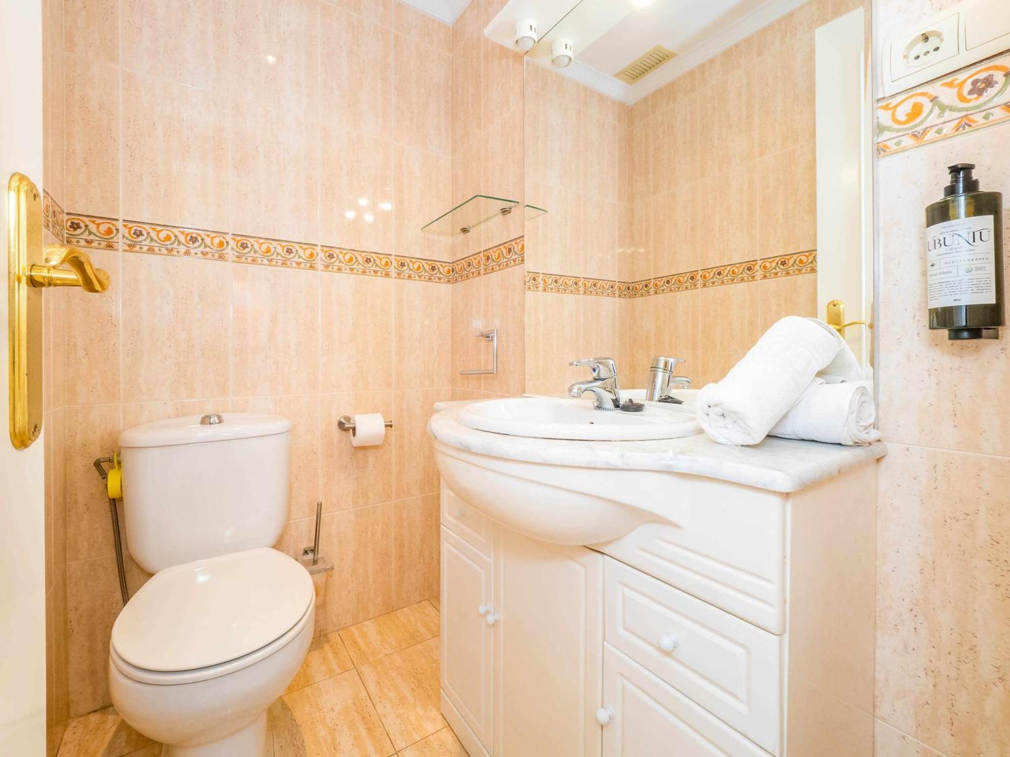 Centrico Apartamento Con Terraza En La Playa Rincón de la Victoria Dış mekan fotoğraf